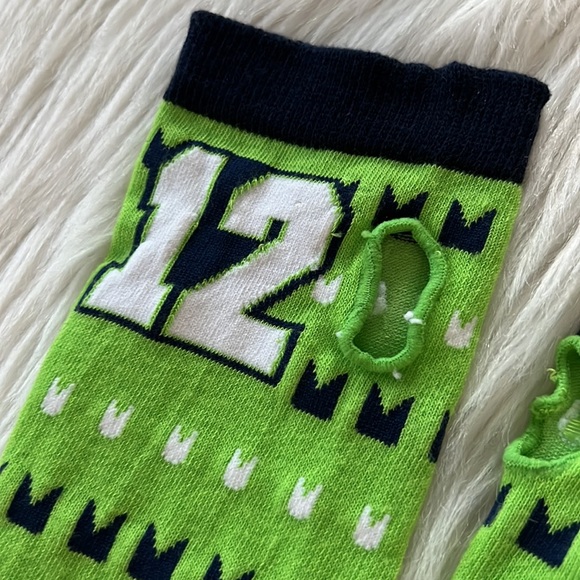 💝 $1 when Bundled 💝 12th Fan Seattle Arm Warmers with Thumb Holes Adult Size - Picture 9 of 11